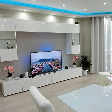 Apartment морски диамант